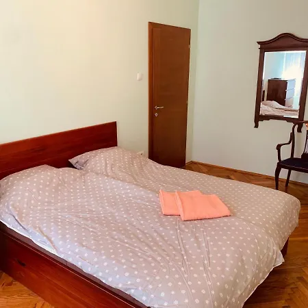 アパート Royal ベオグラード